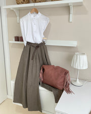 Taupe