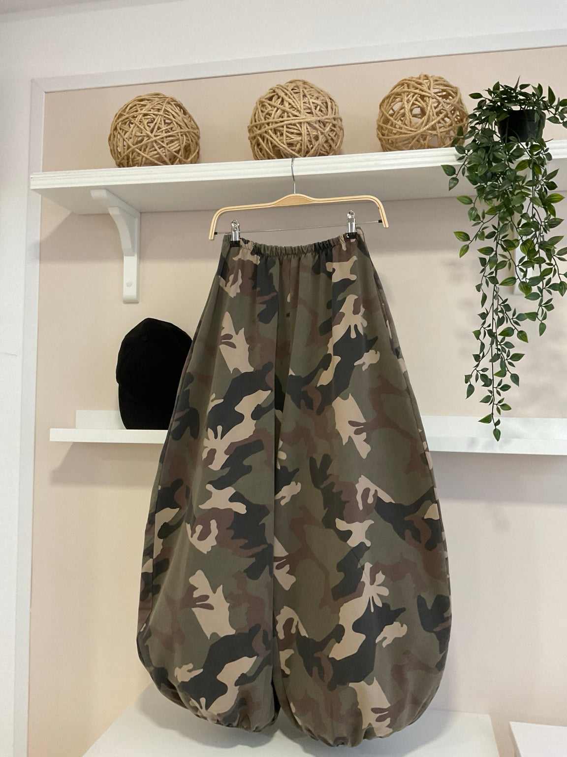 Pantalón Kaki camuflaje - vista frontal