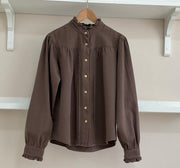Marrón | Camisa Bridgerton frontal