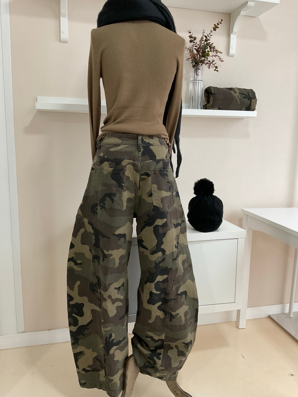 Verde Militar | Pantalón Camuflaje Cruzado — vista trasera