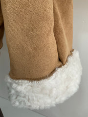 Cazadora Cabaña reversible | Detalle del lado camel y reverso de borreguito