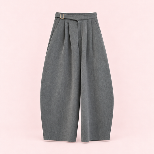 Gris | Pantalón Barrel Florencia - catálogo completo sobre fondo rosa