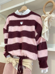 Burdeos/Rosa | Jersey Corazón Calado, look con pantalón de pana rosa