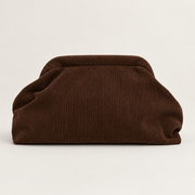 Bolso Clutch de Pana marrón, vista frontal
