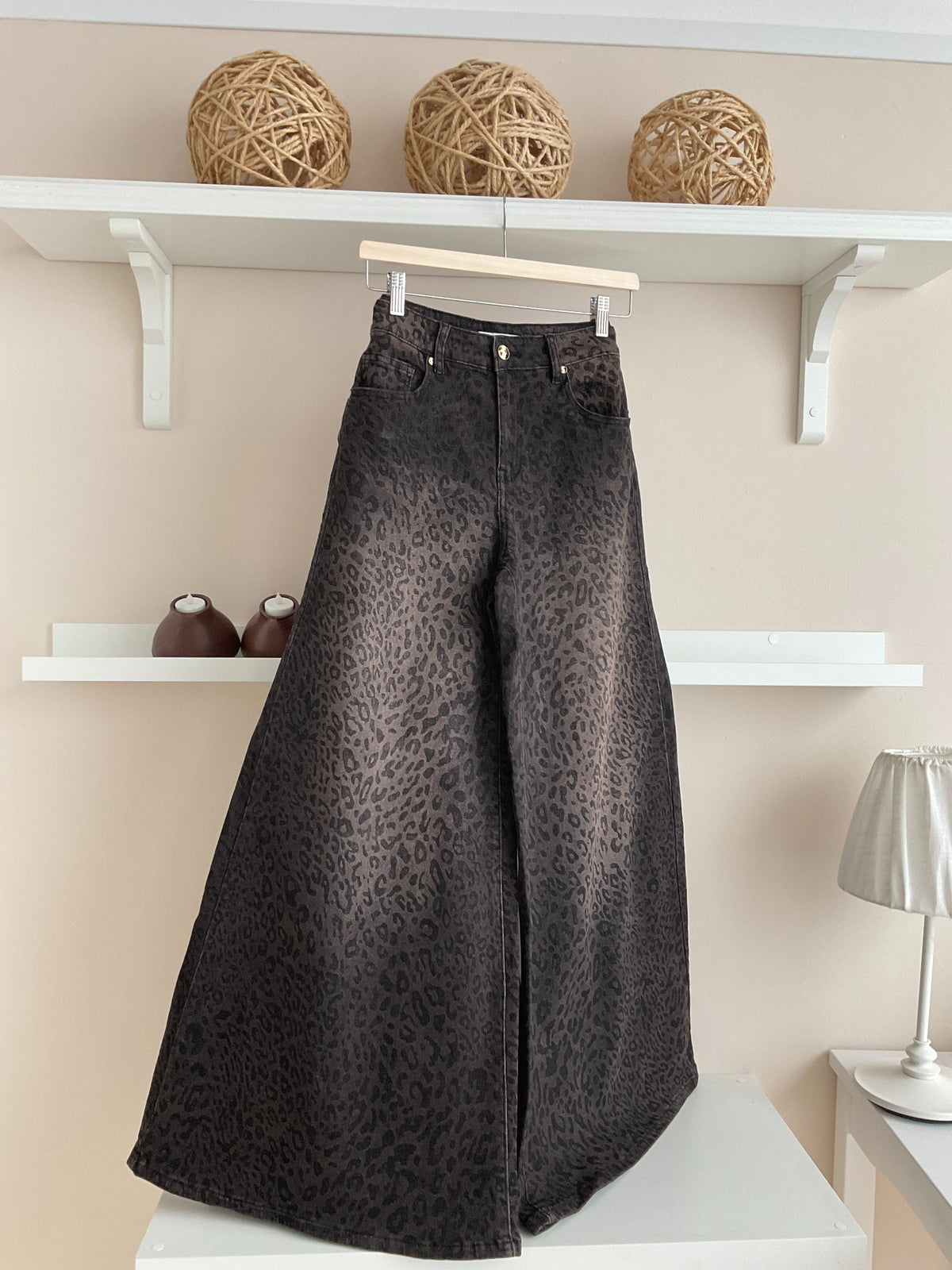 Pantalón animal print frontal