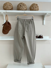 Taupe | Pantalón Balloon, vista trasera