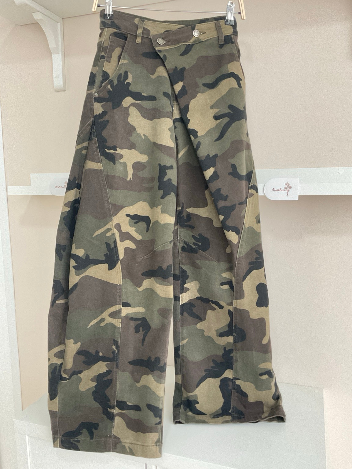Verde Militar | Pantalón Camuflaje Cruzado, vista frontal